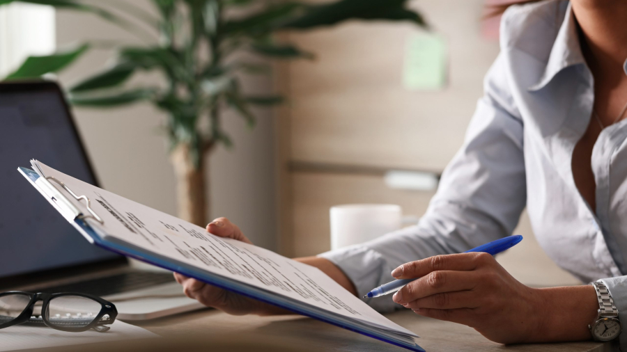 Cyprus company compliance checklist showing annual accounting, tax, VAT, audit and HE32 filing requirements for businesses in 2026.
